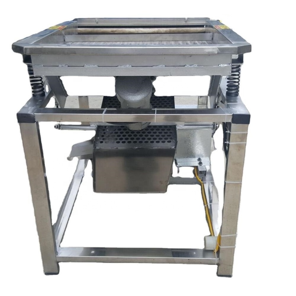 Green Pigeon Pea sheller machine peeling beans and peas peeler machine