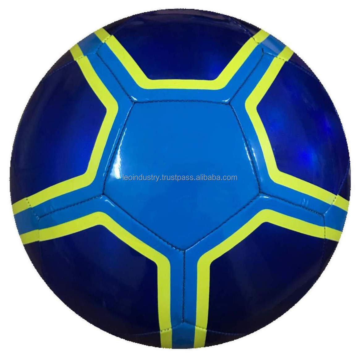 Quality Thermal Bonding Outdoor Sports Ball New Designs Soccer Ball For Match Ball Mini Football Player Toys