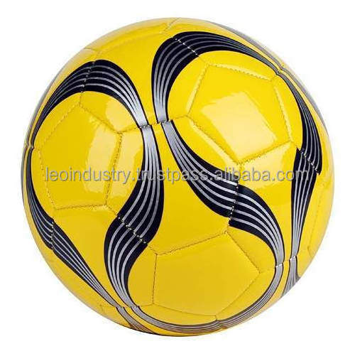 Quality Thermal Bonding Outdoor Sports Ball New Designs Soccer Ball For Match Ball Mini Football Player Toys