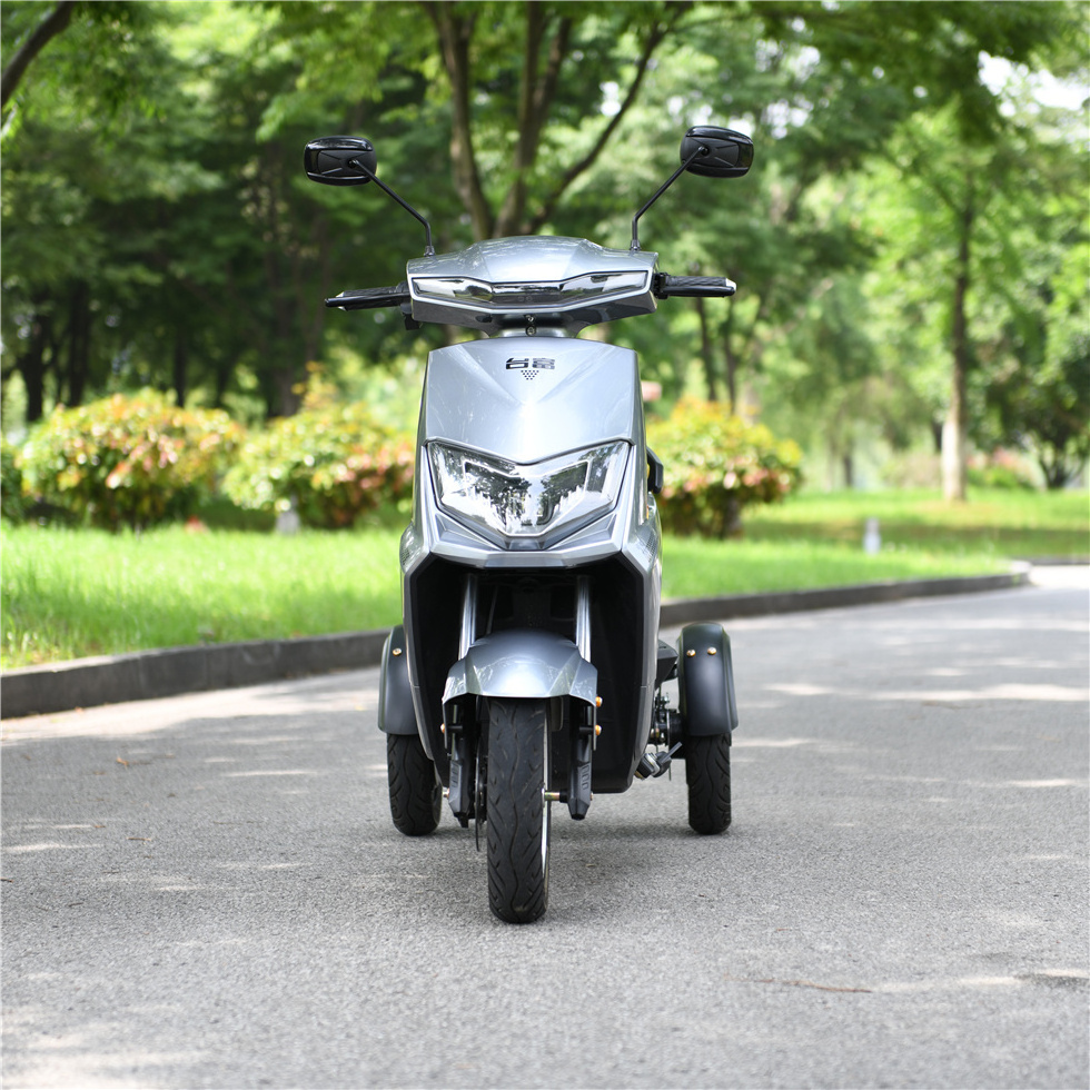 New Coming Dual Motor Electric Motorcycle Other Tricycles CE Customized 60V Trikes 3 Wheel 250cc Electric Motorcycle Open 10inch