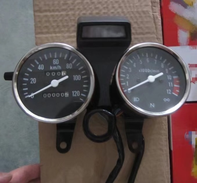 Hot sale Motorcycle Dashboard GN125 Universal Mechanical and Digital Speed Meter pizarra Kit Assy Wholesale price OEM Customized