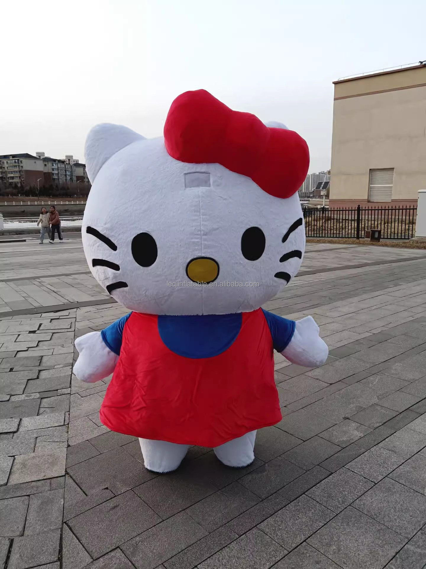 Hot sale parade moving inflatable Hello Kitty Cat mascot costume cartoon character kitty cat mascot suit for sale