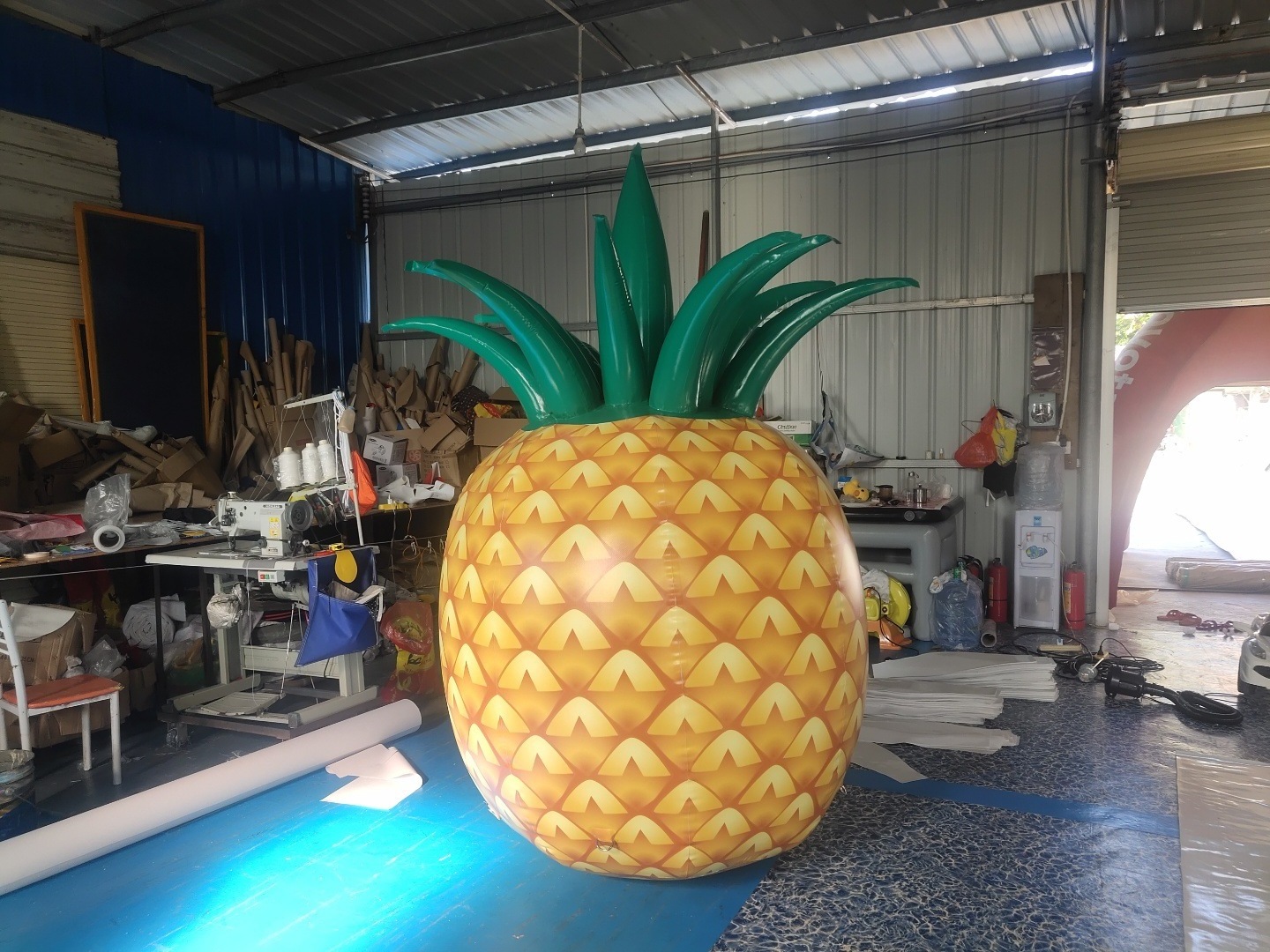 Outdoor Pvc Airtight 4m High Giant Inflatable Fruit Pineapple Model /custom Movable Inflatable Fruit Pineapple For Advertising