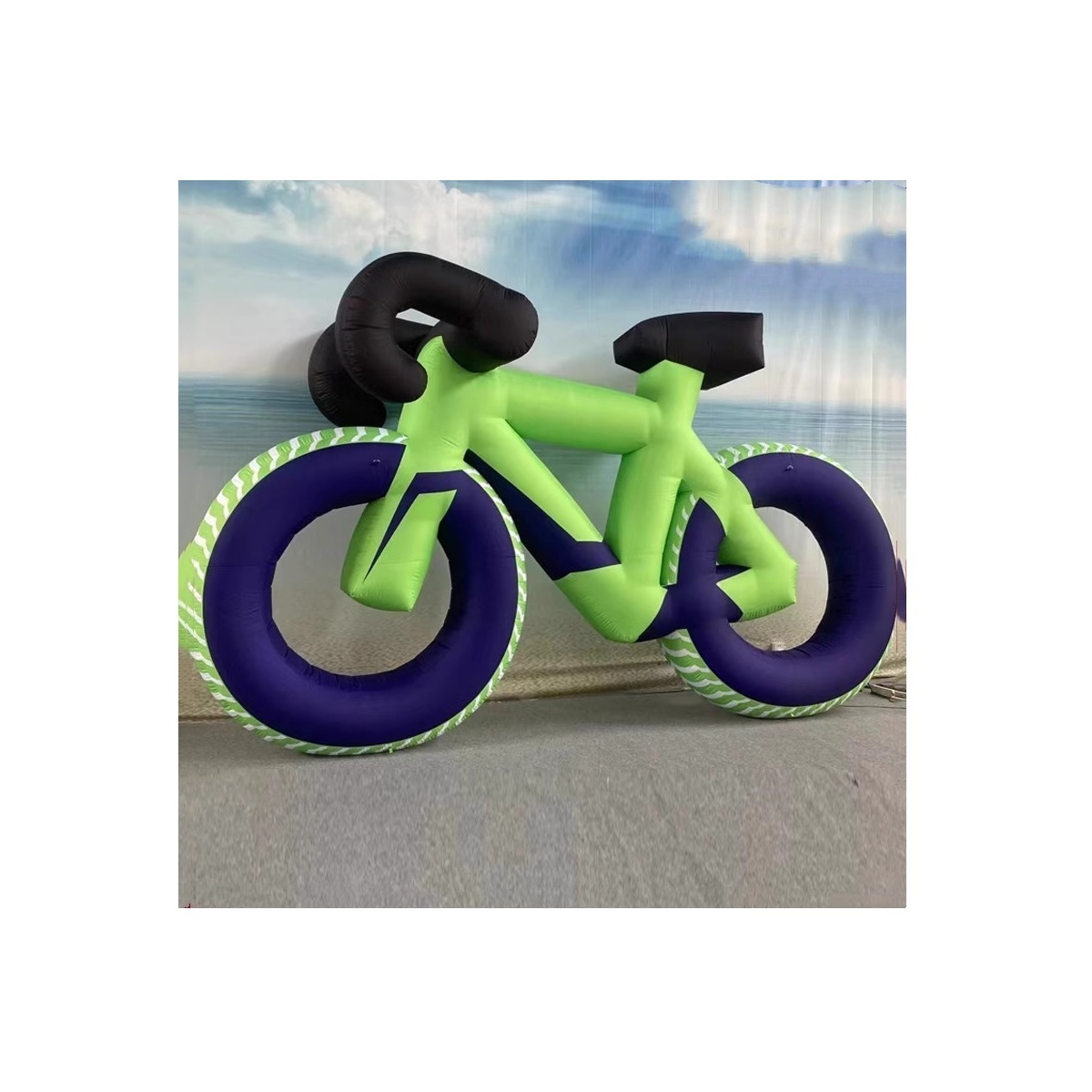 Custom Giant Inflatable Bicycle / Promotional Inflatable Bike For Advertising Decoration