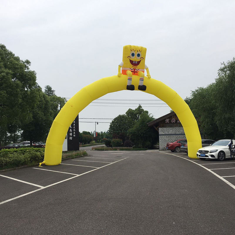 Customized Advertising Cute Spongebob Cartoon Theme Blowup Inflatable Welcomed Entrance Arch For Halloween Christmas Party Event