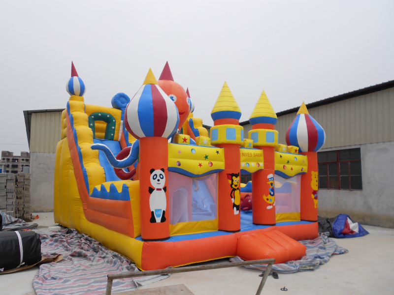 Commercial New Playground Castle Bouncy Castle Inflatable Jumping Castle Slide with Fashion big Balloon