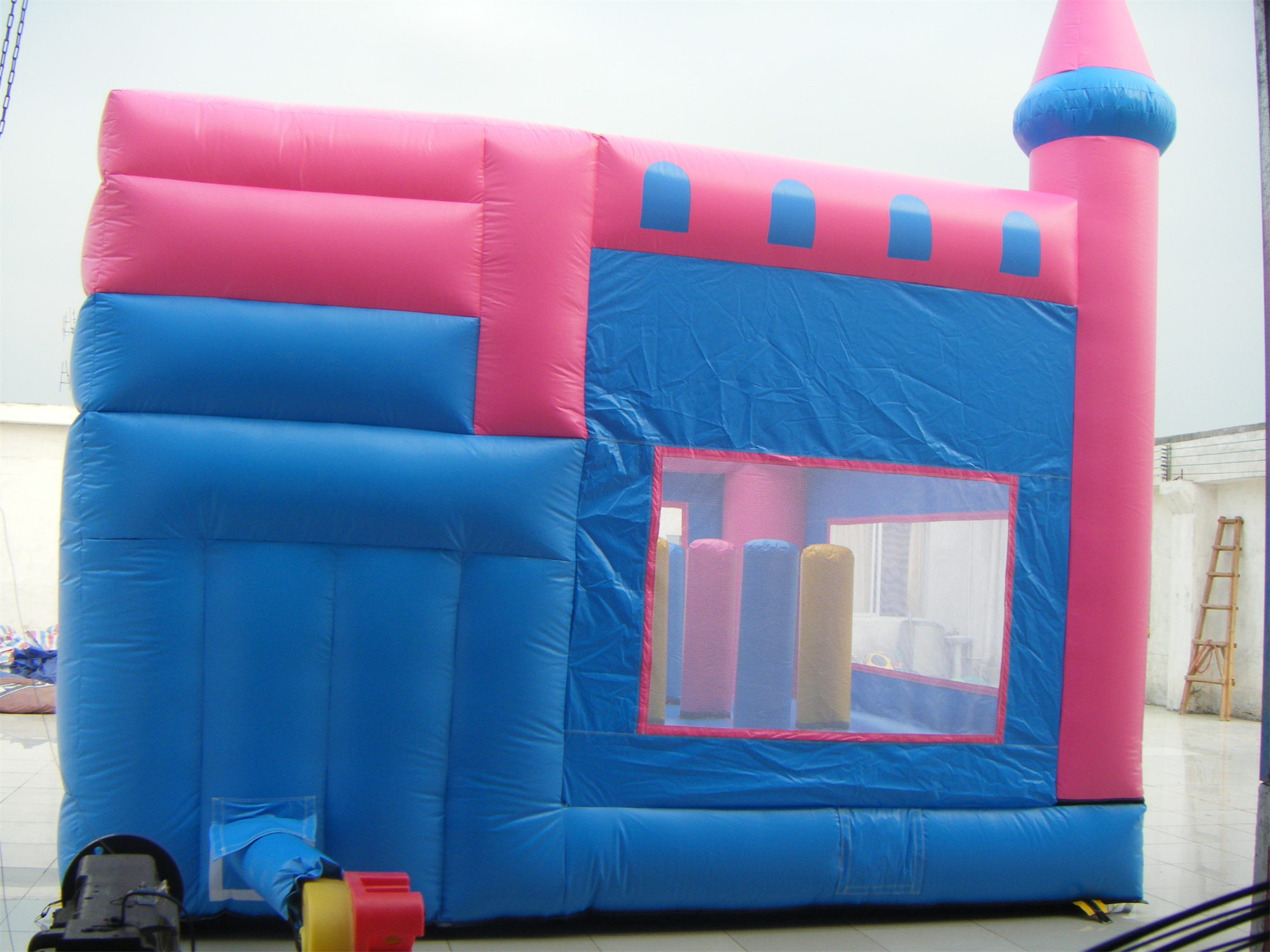 Kids Outdoor Jumper Inflatable Adult Bouncer PVC Traditional Castle Bounce House And Water Slide Party Rental With Blower