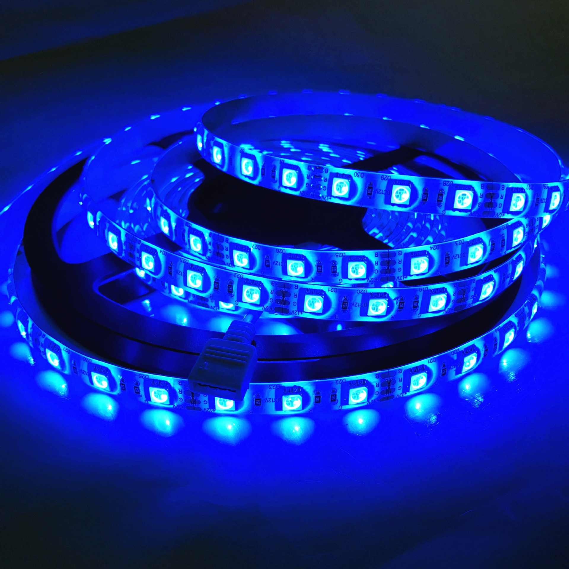 Battery Operated LED Black Light Strip Kit 12V Waterproof Flexible LED Tape Light