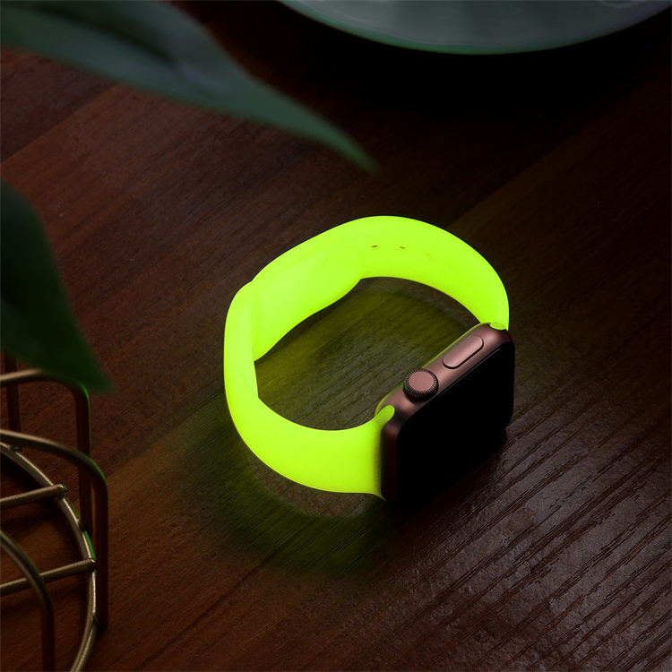 Smart Watch Wristband Glow In The Dark Strap Night Lighted Rubber Watch Bands For Apple iWatch Luminous Silicone Watchband