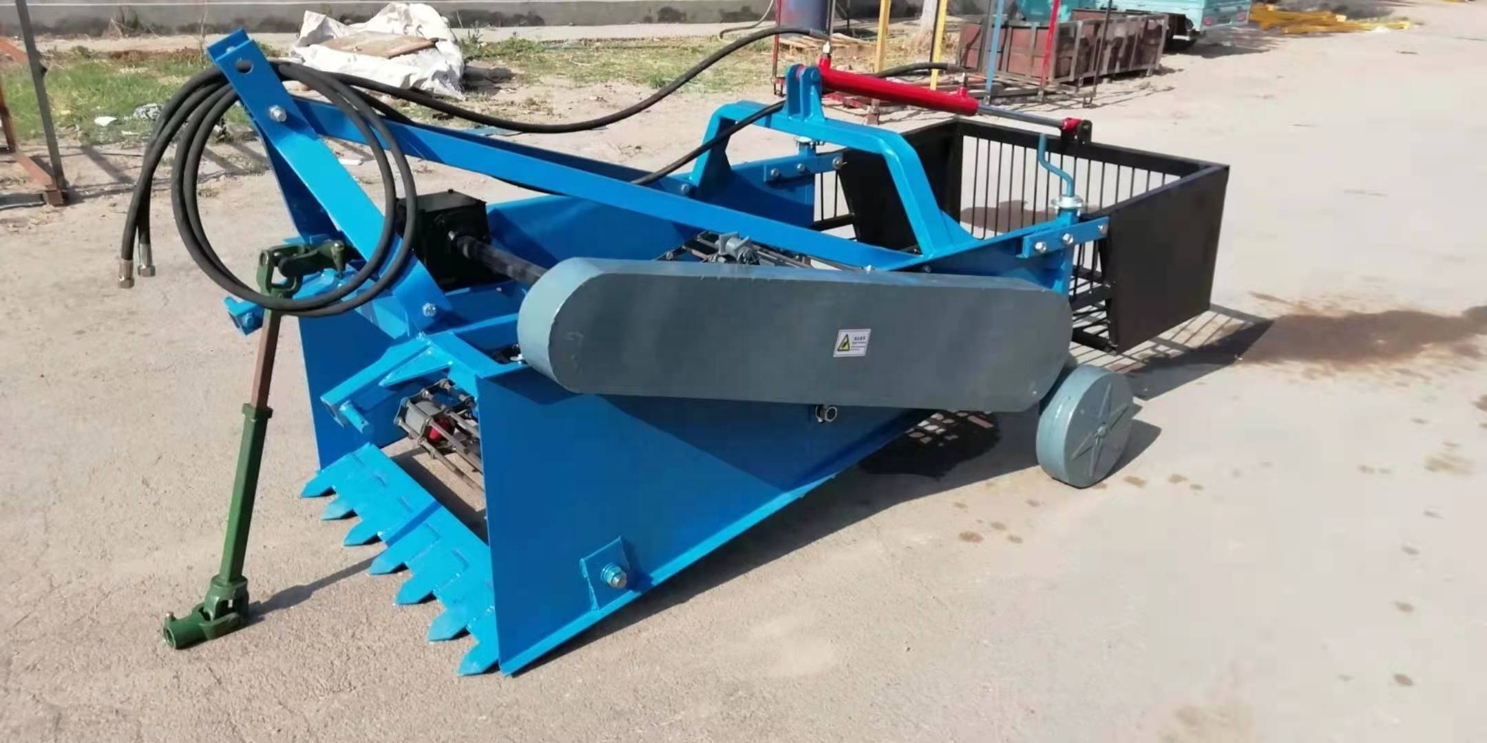 Agricultural Machinery single row Harvester Sweet Potato Harvester Potato Digger