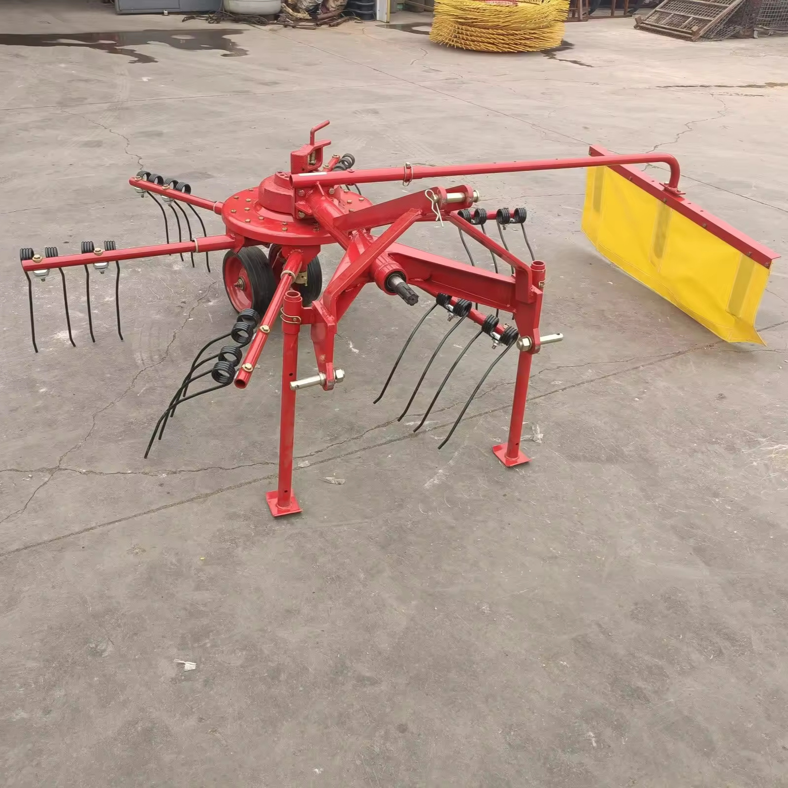 Farm Equipment Tractor PTO Hay Landscape Rake