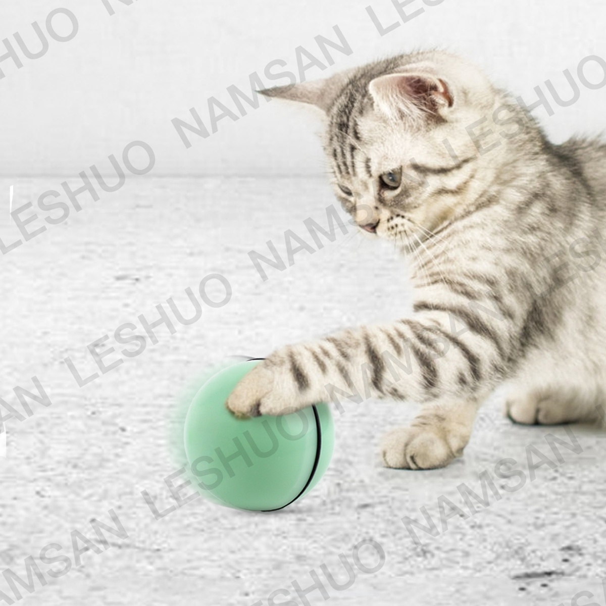 Interactive Pet Toys Automatic Motorized Scrolling USB Charge Cat Toys Light Pet Chase Laser Cat Toy Ball