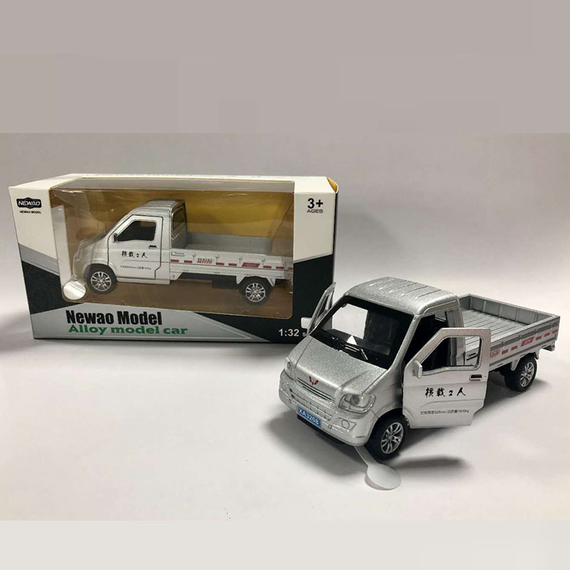 2024 New Pickups Truck Model 1:32 Pull Back Alloy Diecast Toys Vehicle Christmas Collection Gift Toy Car For Boys Children