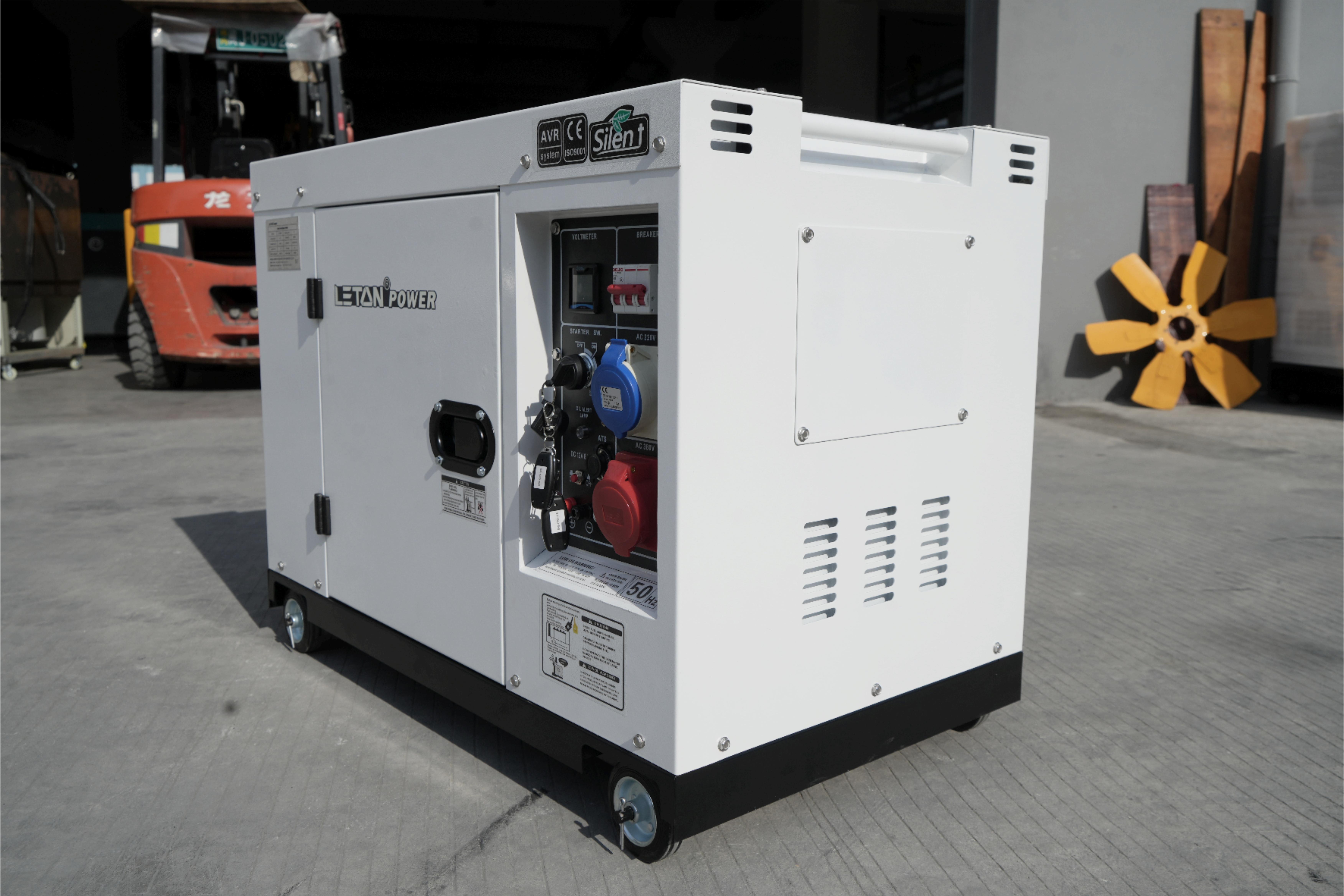 Standby electric power plant 10kw soundproof 12kva 10kw diesel generator 220V/380V 60Hz 3phase generator diesel 10 kw