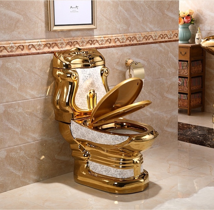 Royal Extreme Luxury Sanitary Ware Quality Electroplated Hotel Golden Wc One Piece Vintage Gold Ceramic Toilet Bowl