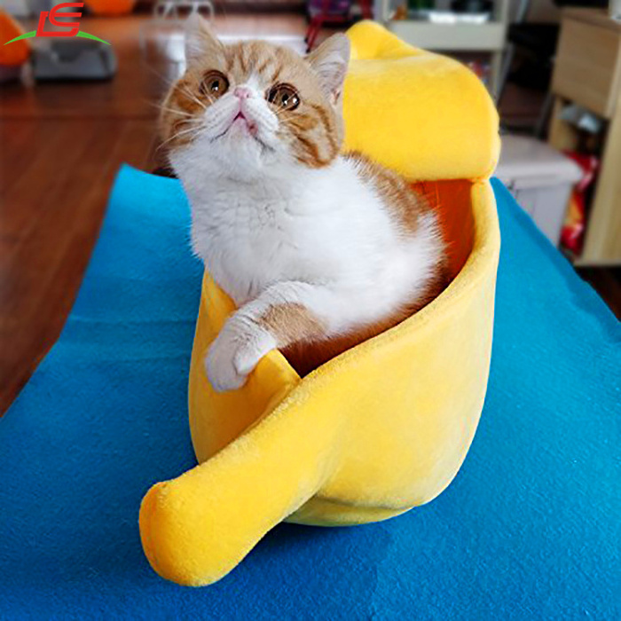 Cartoon Portable Cute Banana Cat Bed House Pet House