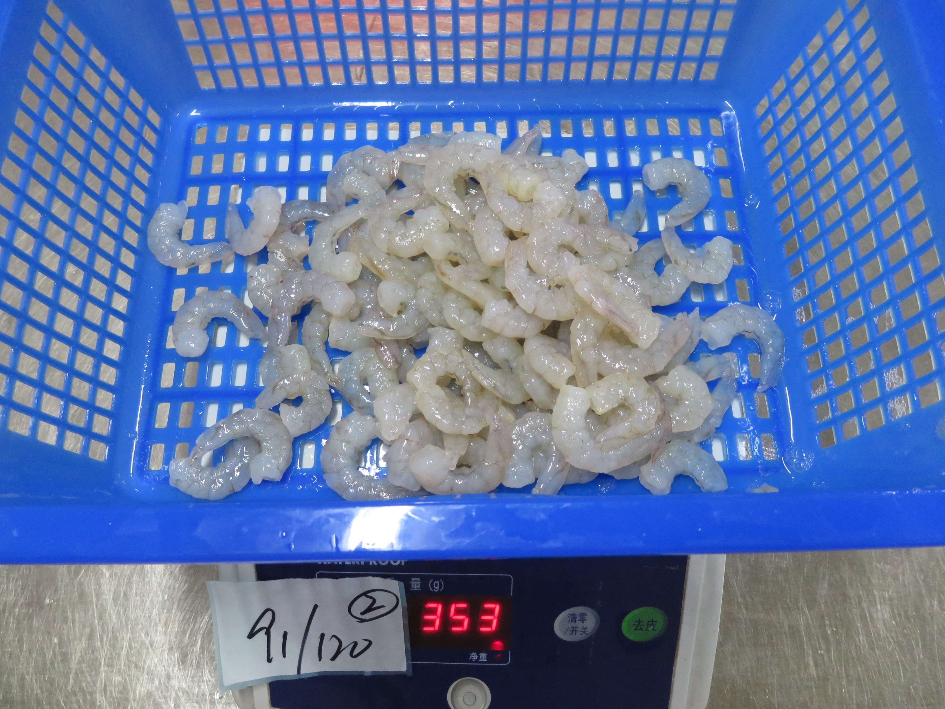 Shrimp Wholesale raw peeled deveined tail Frozen vannamei white shrimp