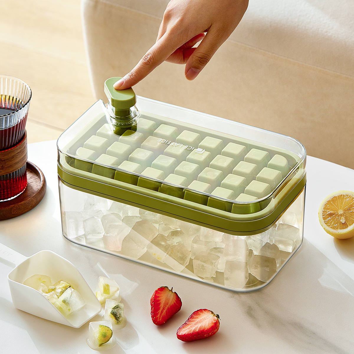 Silicone Ice Cube Mold with Lid Stackable Ice Tray Box Storage Container with Cover Scoop Press Ice Cube Tray Plastic Square