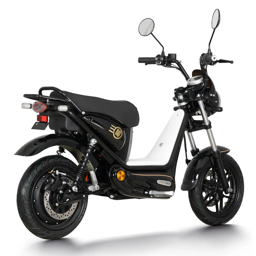 Retro Fashion 2400W Motor High Speed Long Distance Electric Motorcycle Scooter