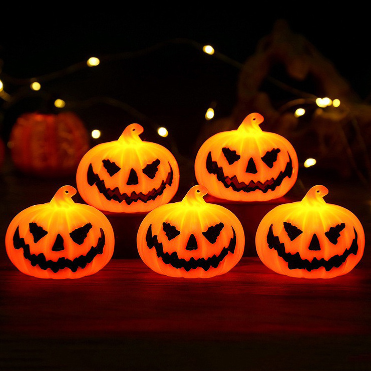 LED Halloween Little Pumpkin Led Table Lights Portable Vivid LED Night Light For Children gift Holiday Decoration