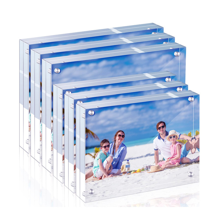 Custom Cheap Transparent Magnetic Crystal Photo Frame Desktop Display Decorative Acrylic Photo Frame