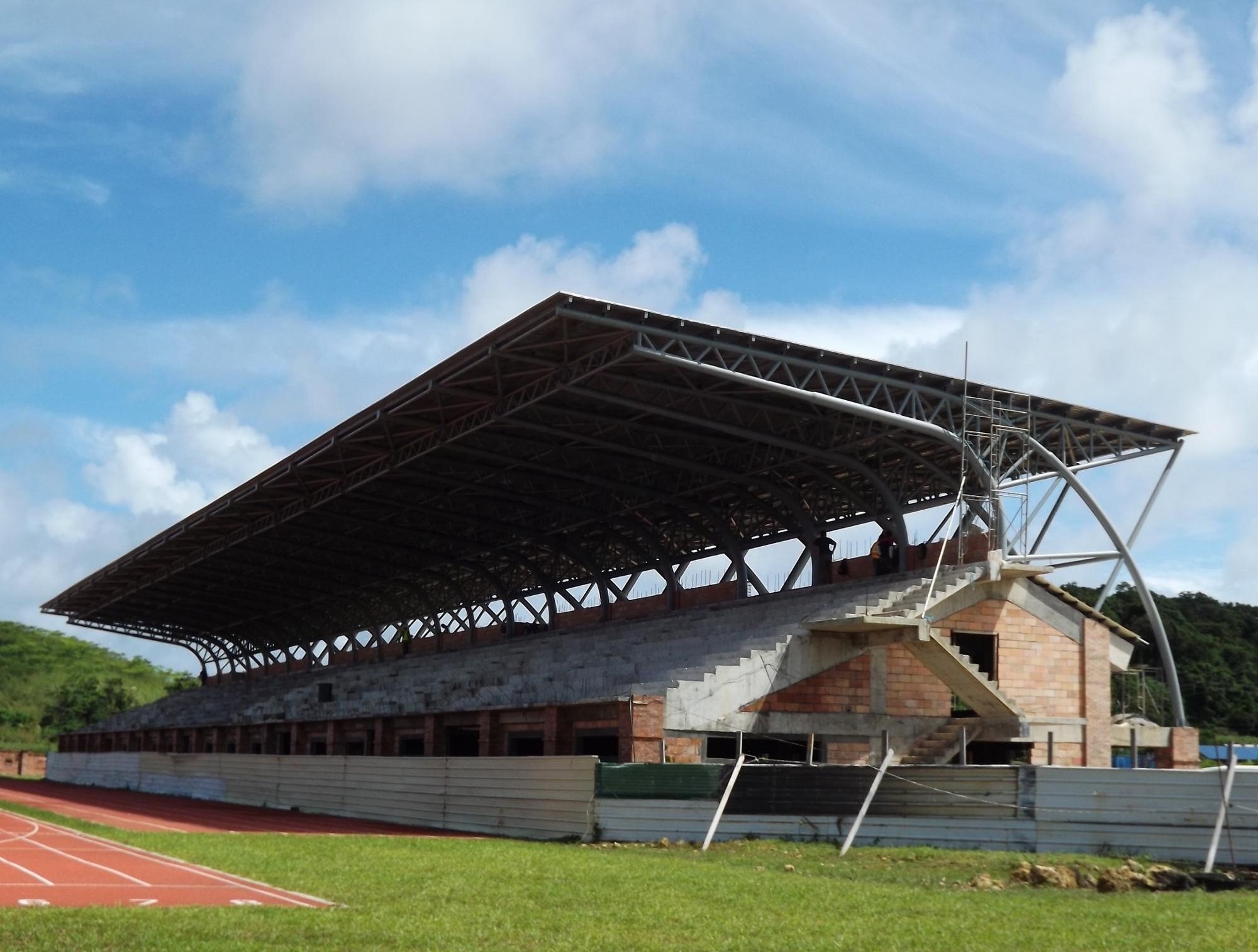 Prefab Space Truss Design Light Steel Structure Stadium Bleachers  for basketball football field construction