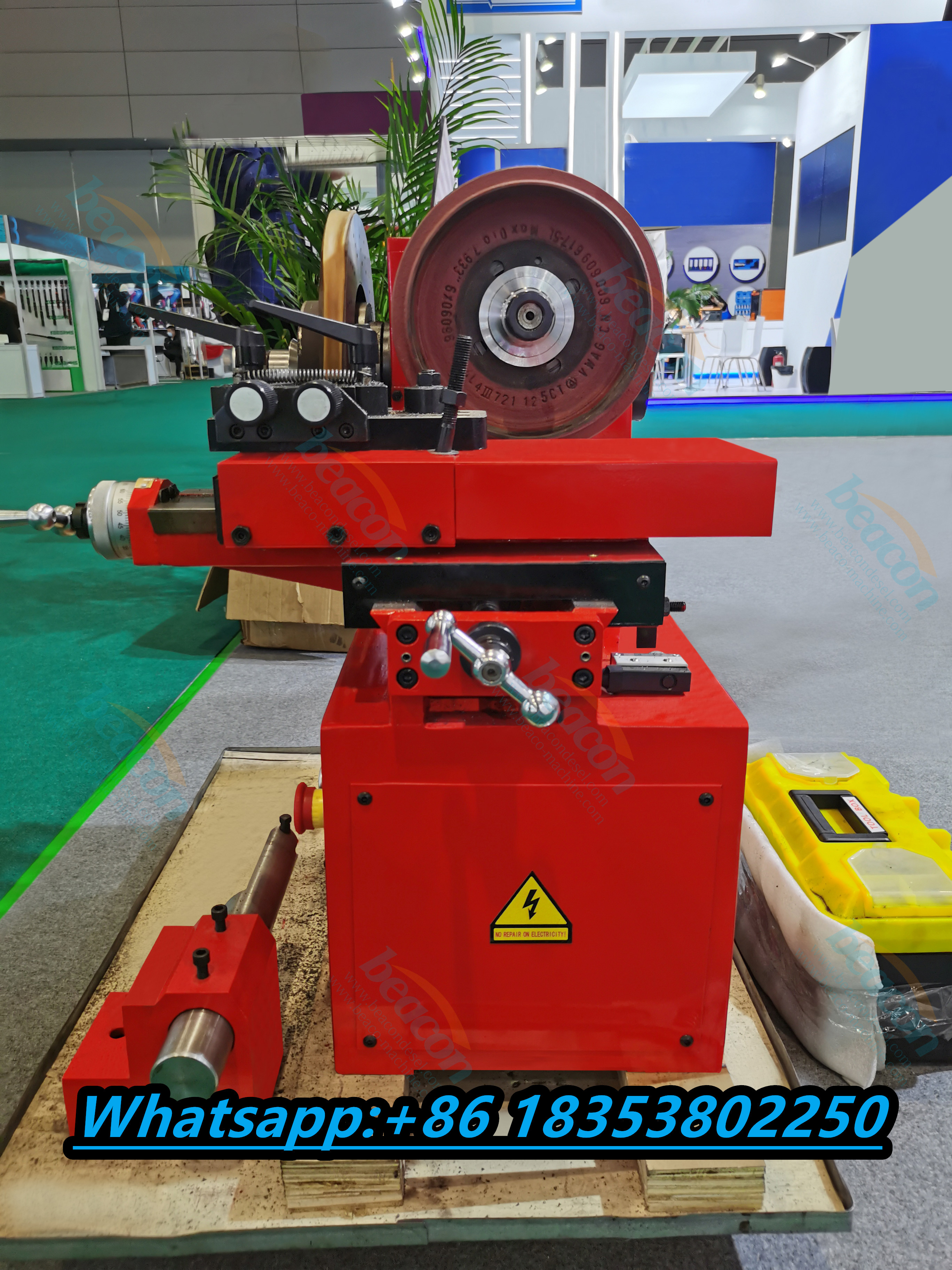 Mechanic Car Brake Lathe C9335A Brake Disc Drum Cutting Machine Small Car Brake Disc Repair Lathe