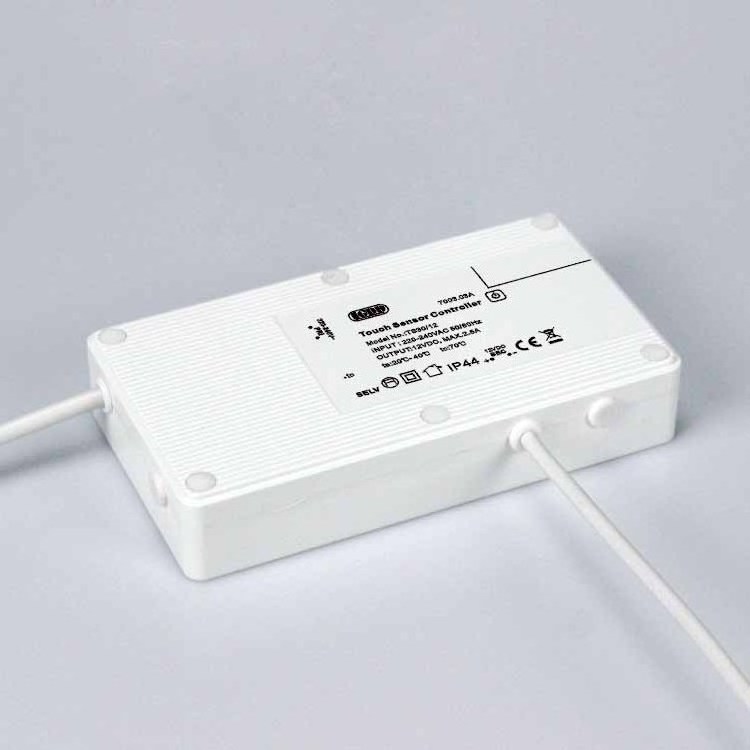 IP44 CE RoHS 30W 60W CV Led driver Integrated Led Touch Sensor Switch For Smart Mirror