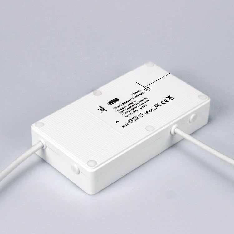 IP44 CE RoHS 30W 60W CV Led driver Integrated Led Touch Sensor Switch For Smart Mirror