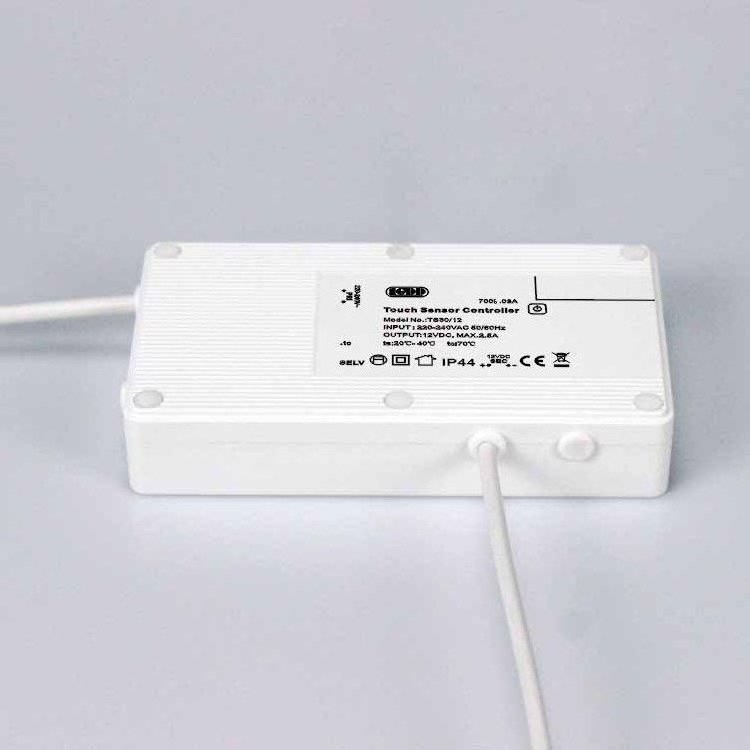 IP44 CE RoHS 30W 60W CV Led driver Integrated Led Touch Sensor Switch For Smart Mirror