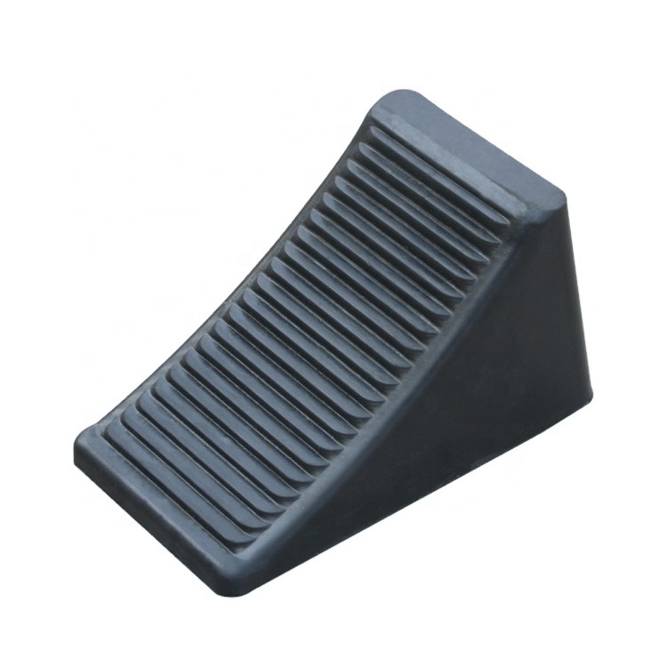 Black Rubber Parking Wheel Chock For Truck Tire parking block with handle