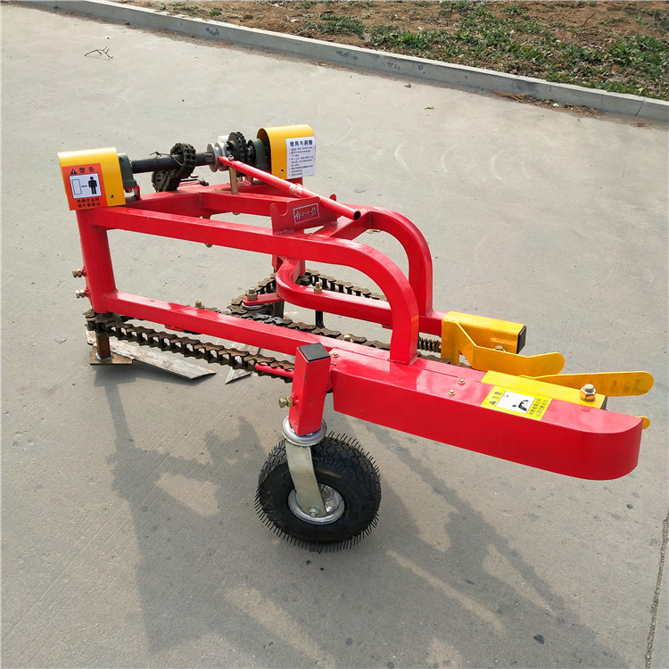 Full Automatic groundnut harvesting machine peanut picker Potato Onion garlic harvester carrot digging machine peanut harvester