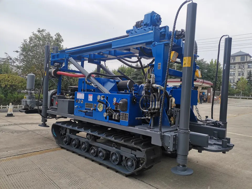 portable crawler water well drilling rig machine / geotechnical core sample drilling rig geological core drilling machine