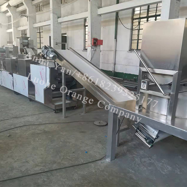 Automatic fresh noodle making machine