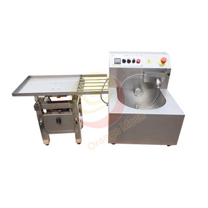 Industrial Continuous Multifunctional Mini Automatic Small Coating Melt Price Chocolate Temper Machine