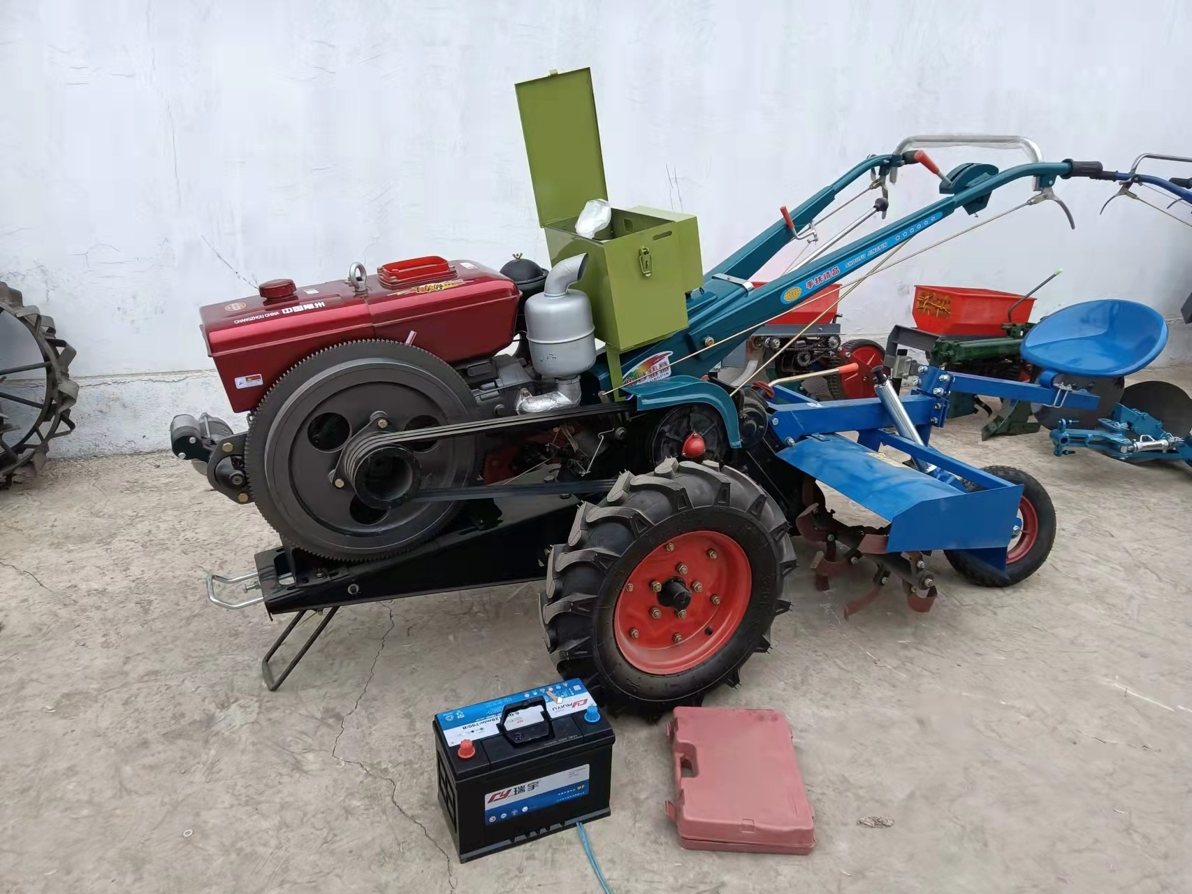 15hp 18hp 20hp 22hp Farm mini diesel motocultor Power Tiller Two Wheel Mini Walking hand tractor prices for sale product