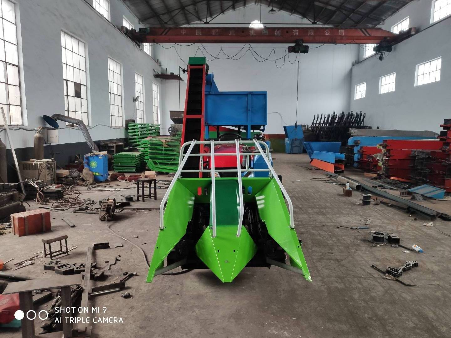 Agriculture farm use 2 rows 3 rows Mini sweet corn harvester with peeling picker for sale