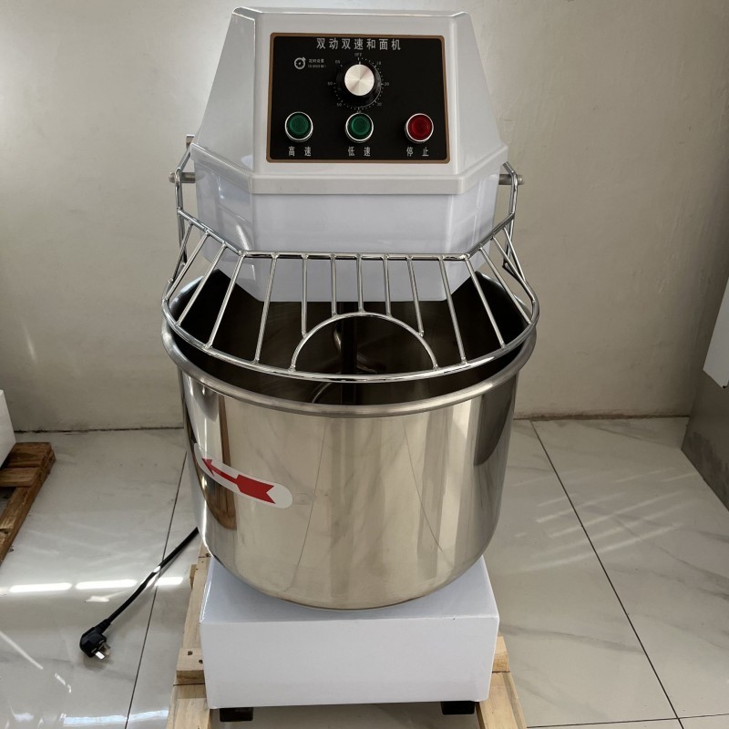 Industrial Electric Large Capacity 25kg Bread Flour Mixer Machine / Commercial Durable Dough Maker Machine