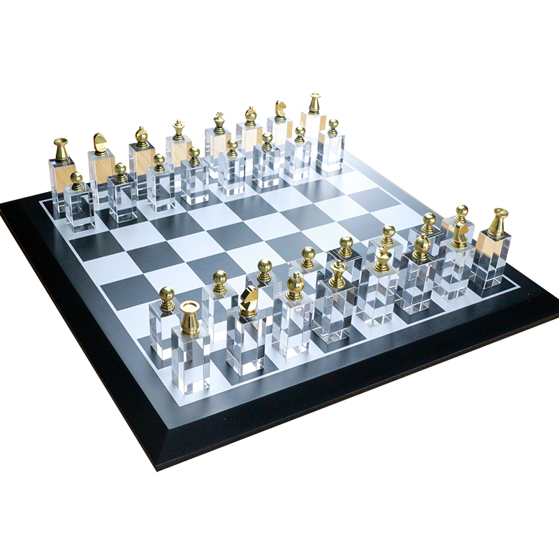 Luxury crystal wooden chess board chess pieces  chess set with storage