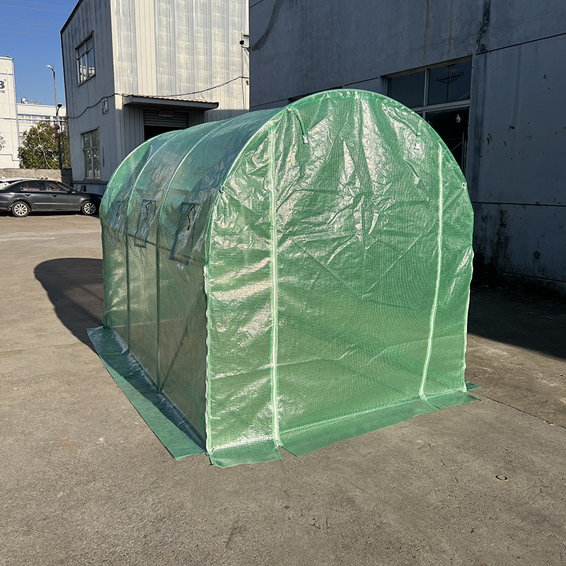 Hot Sale Waterproof round Top Polytunnel Small Greenhouse with Galvanized Frame Portable Household Garden Grow Tent