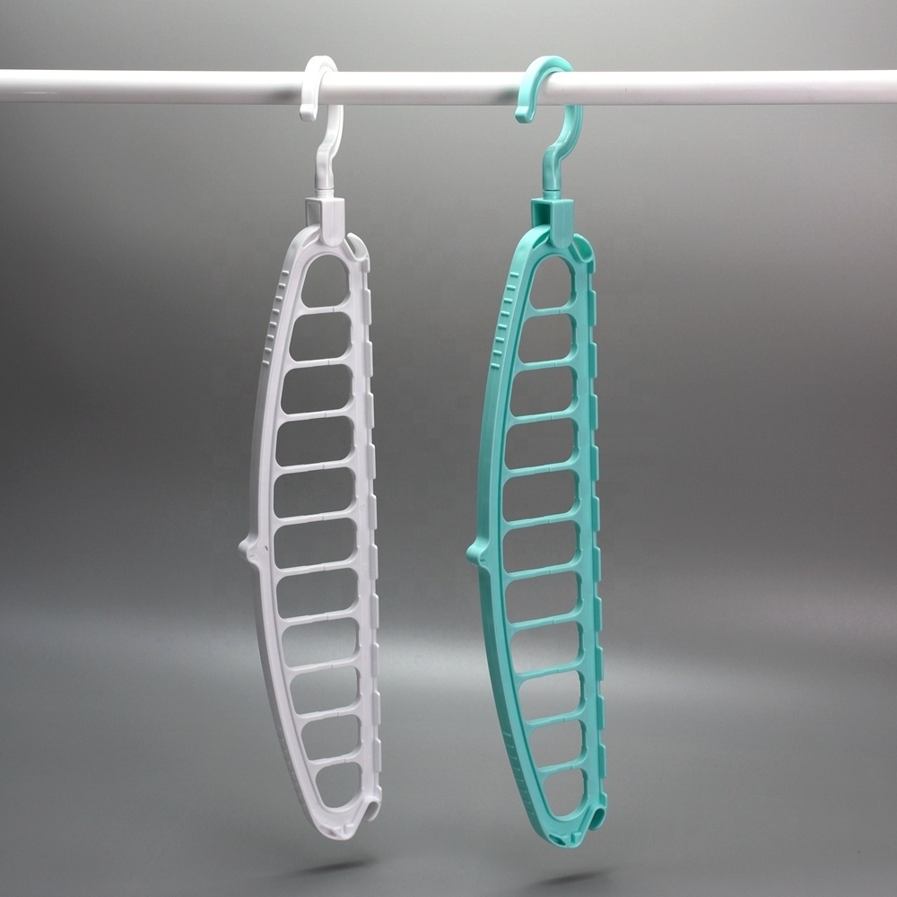 Plastic Magic Clothes Hanger for shoes clothes rack Design For Family Using Shoe Hanger Hook  Folding perforated clothes