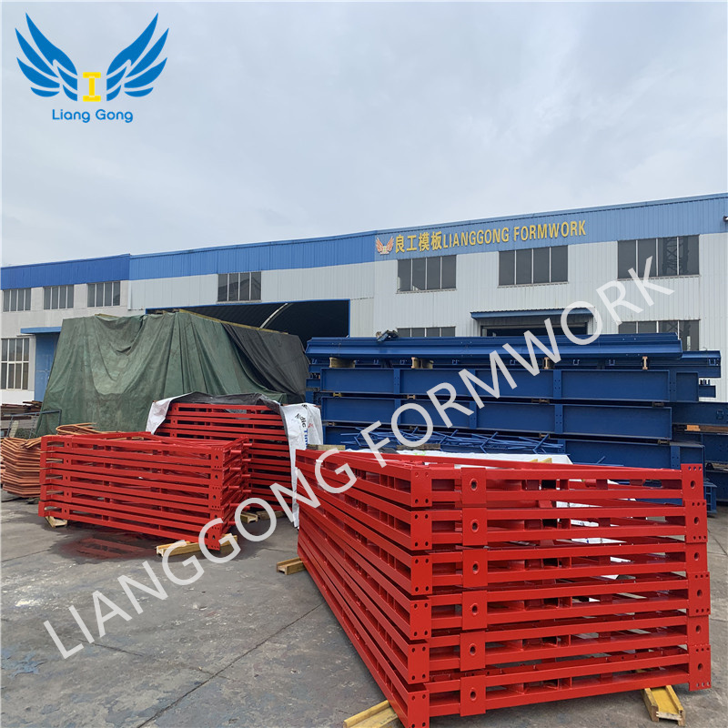 China Manufacturer Single Side Bracket Retaining Wall Formwork for Dam Subway Basement single sided tape for concrete block