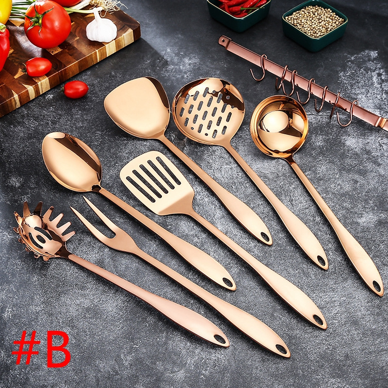 X067 Stainless Steel Utensils Set Kitchen Gadget Tools Heat Resistant Wooden Handle Hand Grip Chrome Plated Cooking Utensil Set