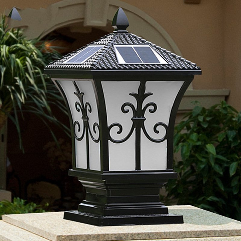 High Quality Waterproof Outdoor Villa Garden Fence Gate Column Lamp Antique Victorian Pillar Lights Solar Lights