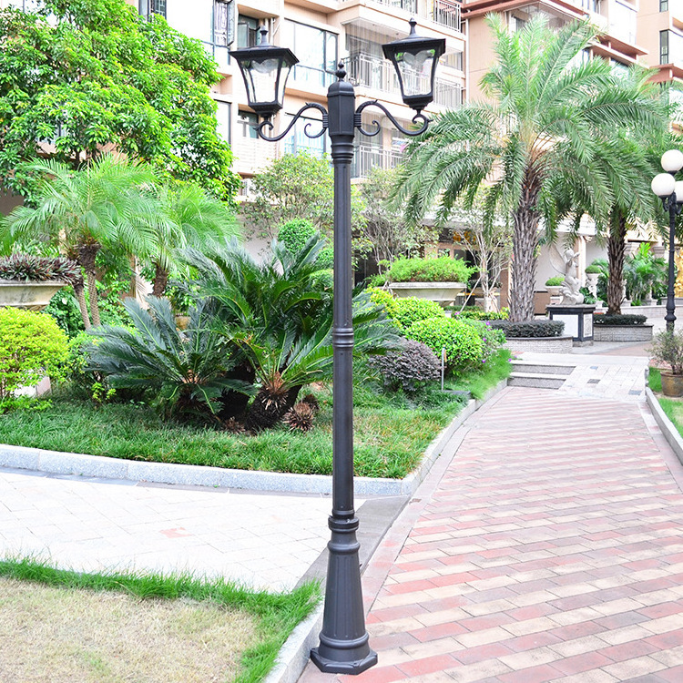 Solar Lamp Post Light with Planter Arm Hook LED Cast Aluminum Landscape Pathway Street for Outdoor Eco-friendly 80 IP65