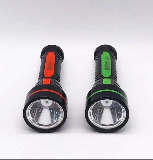 LED rechargeable flashlight high power strong lighting flashlight plastic home outdoor flashlight led torch