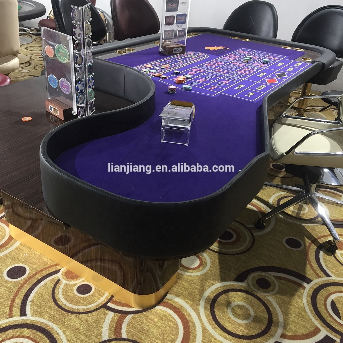 High class casino roulette poker table with cup holder