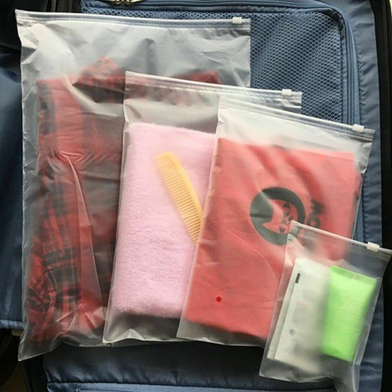 Top Quality frosted packing plastic bag for Printed sweater clothes plastic packaging zipper clothing bag