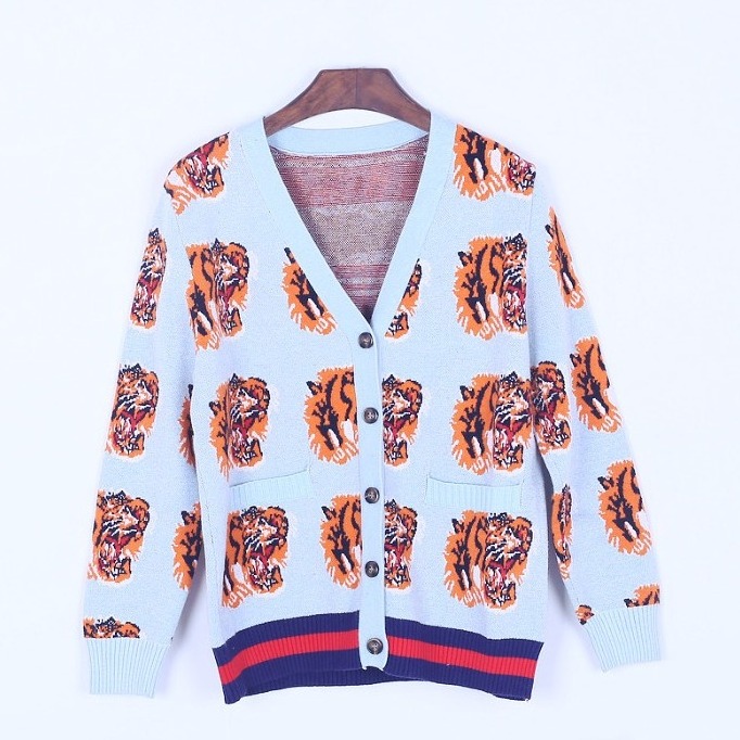 Winter Warm Knitwear Custom Tiger Ladies Knitted Plus Size Thick Jacquard Cardigan Sweaters Logo Women cardigans casual