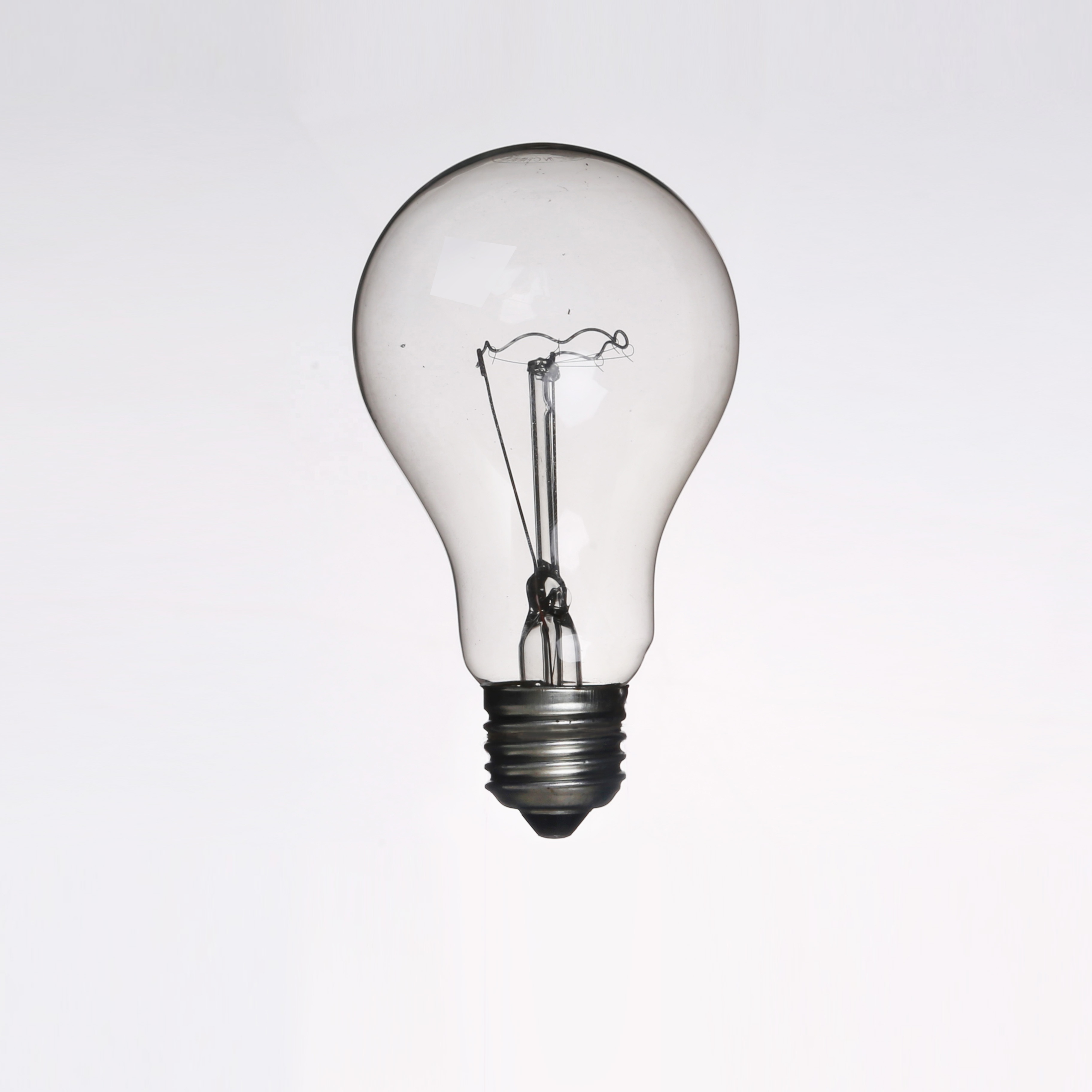 A55 E27 75W light bulb warm white